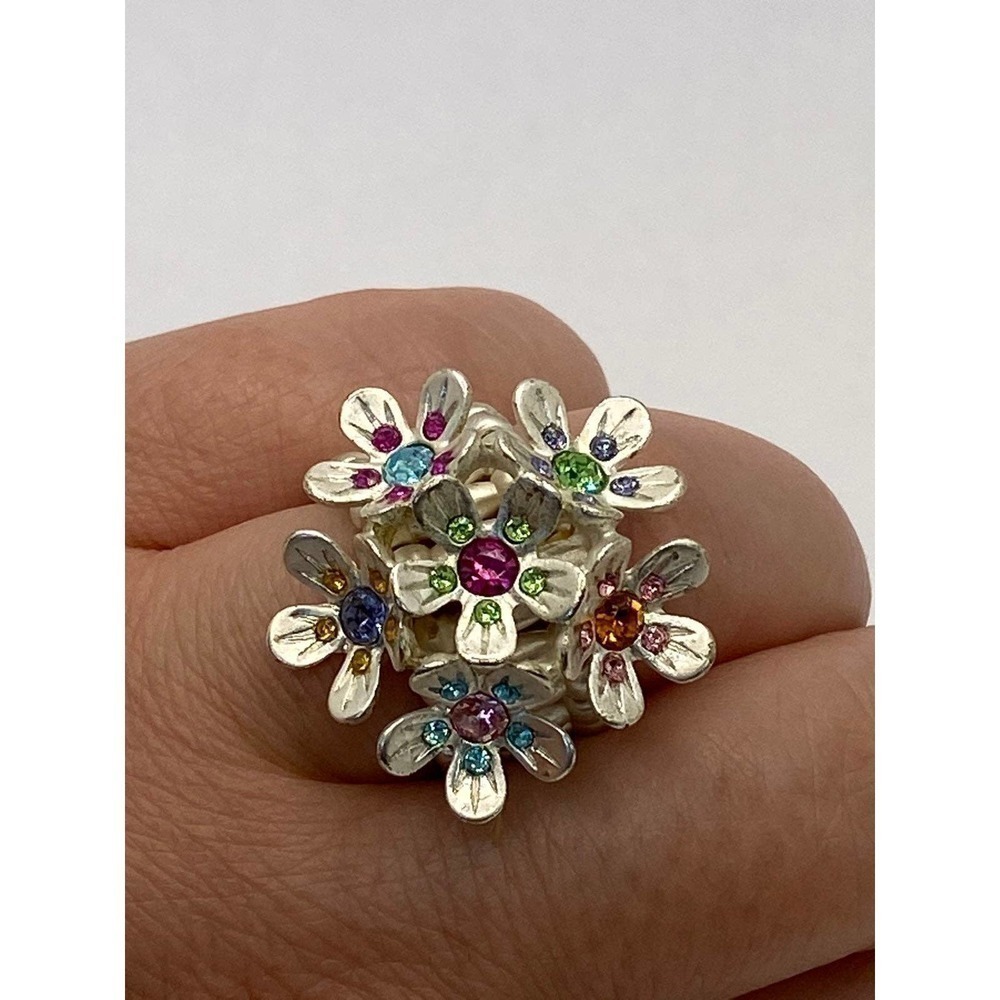 Ring Stretch Flowers Rhinestones 7 Size Silver Tone